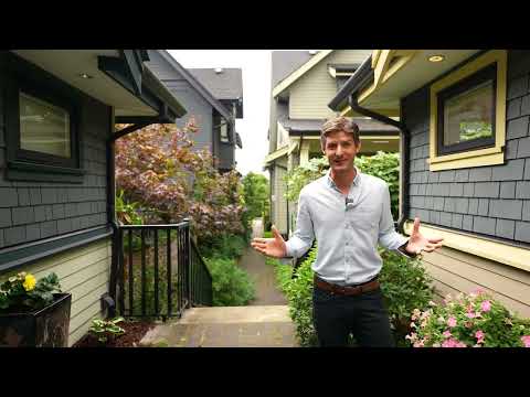 PSST... INSIDE INTELLIGENCE - Detached 1/2 duplex with 1247 Sq Ft, 2 bed, 2 bath