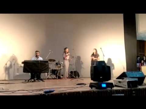 Glee - Poker Face (Cover by Srimayi and Khyati)