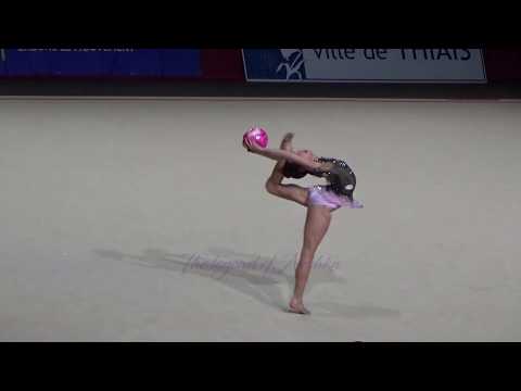 Sara LLANA (ESP) ball - 2018 Thiais EF