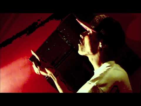 Slim 400 ft. kIDoe & YUNGSTA (M.A.D.E L.I.F.E)- BACK IN THE CITY