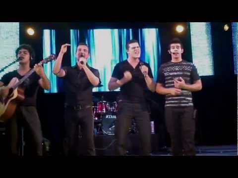 Rapazes do MAV interpretam Decididamente