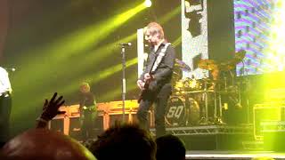 Status Quo - Rock and Roll Music/ Bye Bye Johnny @Blackburn 03/12/2010