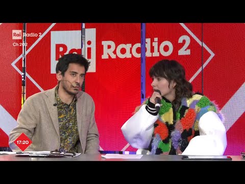 Madame ma non ti stanca cantare? - Radio2 Speciale Sanremo con Valerio Lundini 09/02/2022