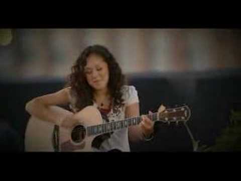download lagu mp3 mp4 Kina Grannis Super Bowl, download lagu Kina Grannis Super Bowl gratis, unduh video klip Kina Grannis Super Bowl