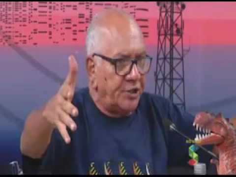 O dinossauro Beni Andrade visita a Caerd e . . . Hum !!!! - Gente de Opinião