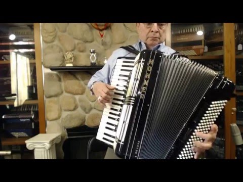 2135 - Black Hohner Deluxe Morino V 41 120 $4995