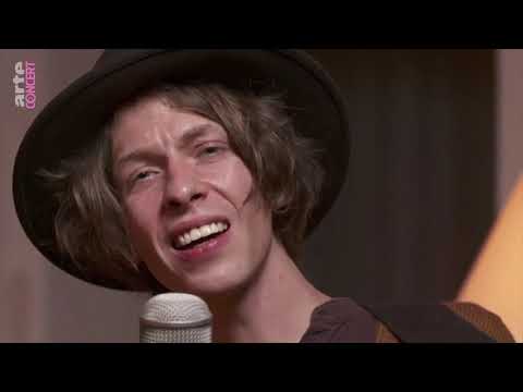 Totgesagte Welt - Max Prosa mit Daniel Hope & Sascha Stiehler