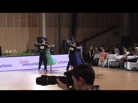 158 Jakub Pozdíšek - Ester Dostálová /MČR T10 2018/ Kojetín/ Dospělí/ 1.kolo/ Valčík