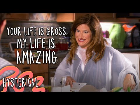 Kathryn Hahn playing Jen Barkley so dam perfectly for 9 minutes straight | Hysterical