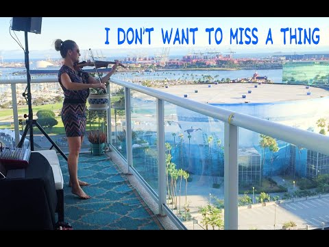 Violinist Marta Z Sunset Balcony Concert for Quarantined Neighbors - I Don't Want to Miss a Thing