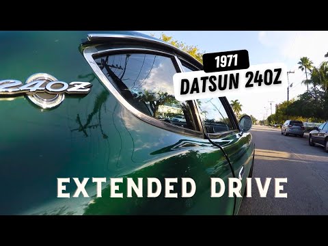 Cruising in a 1971 Datsun 240Z