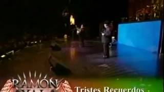 Ramon Ayala Y Los Bravos Del Norte-Tristes Recuerdos (En Vivo)