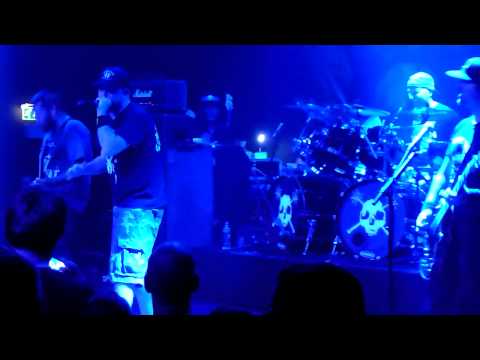 Hatebreed - Live For This (HD) (Live @ TivoliVredenburg, Utrecht, 03-08-2014)