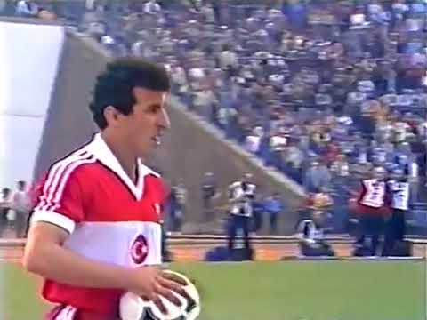 Eliminatorias Mundial 1990: Alemania Oriental 0-2 Turquía (12/04/1989). Narración en alemán.