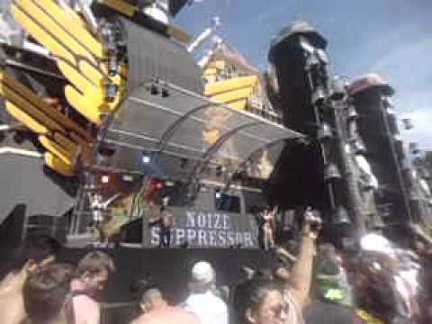 Noize Suppressor Dominator The Hardcore Festival: Riders of Retaliation E3 Strand Eersel 18/7/2015