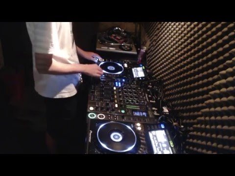 DJ ViperStar b2b DJ Liteblue - The Magical Starlion Mix