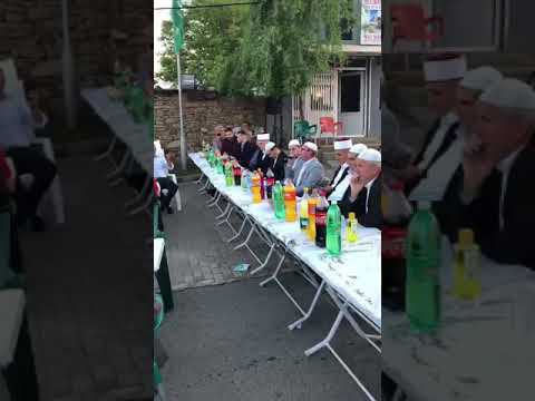 Pjesë e leximit të mevludit në f.sh. Bazallkovë.