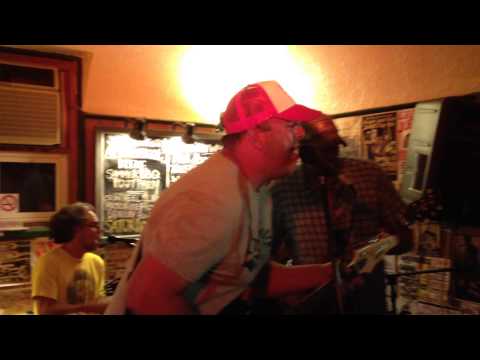 The Venisons - Snake Drive (RL Burnside) - Keene BBQ Comp after party at the Pig's Ear