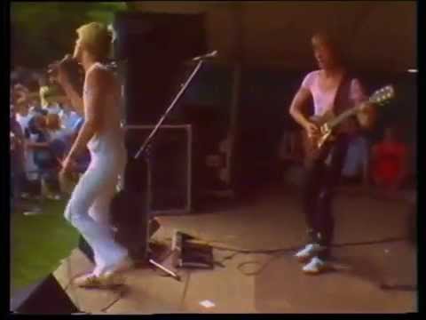 Phoney and The Hardcore - I Love You Like I Love Myself (live, 1979)