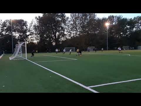 M.R mooie goals van ZSGOWMS jo13-1 tegen DCG JO14-4  18-10-2022