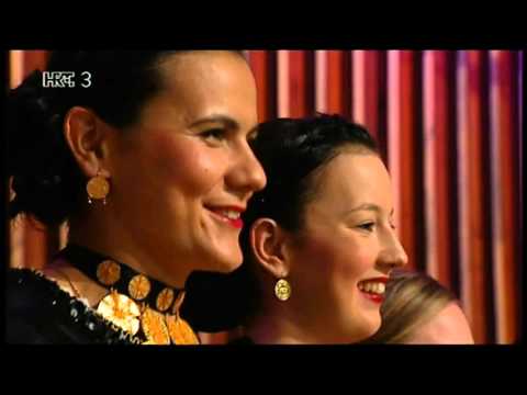 Šokačka rapsodija -100 tamburaša-    KD "Vatroslav Lisinski"   01.06.2010.