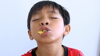 Download lagu Diwan Makan Gorengan dijahilin pake Cabee!! | Fikrifadlu mp3