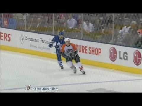 Dan Carcillo vs Garnet Exelby