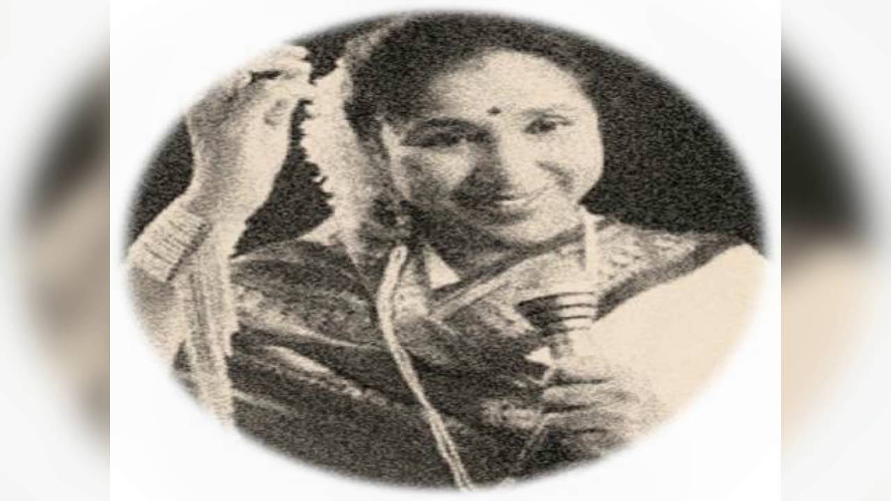 Jhananan Baje Mori Jhanjhar Lyrics | Savdhan | Asha Bhosle | Vasant Ramchandra