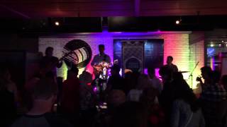 Ivory Hours - Warpaint (live at Toboggan Brewery)