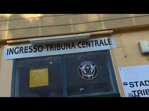 CRÔNICAS DO MORUMBI | Estádio do Veneza FC: um dos mais inusitados do mundo