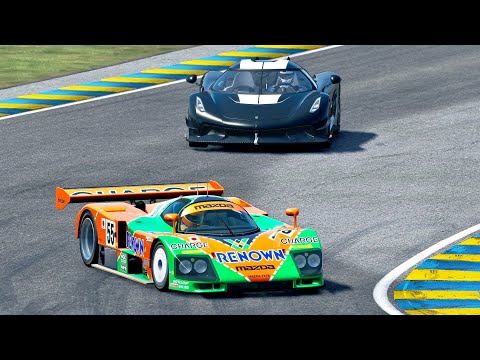 Koenigsegg Jesko Absolut vs Mazda 787B at Le Mans 24h Circuit