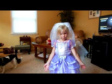 2013 Caitlin and Bridget Ballet in living room in veils