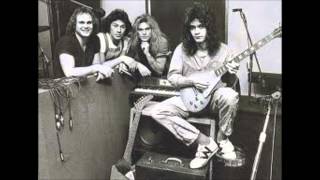 Van Halen - We All Had A Real Good Time (Live 1975)