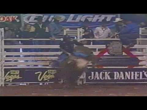 Sean Willingham vs Blues Man - 04 PBR Fort Worth (87.5 pts)