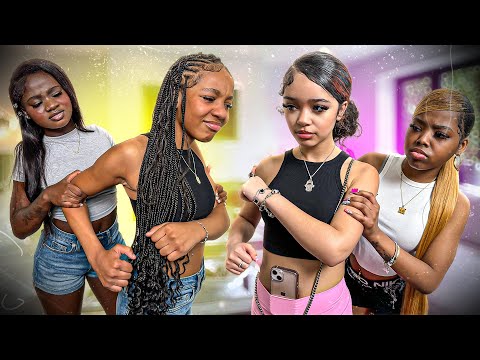 Kaydence Pulled Up & Mya Stood On Business Behind Corey