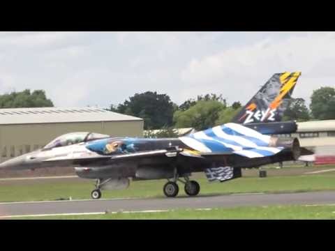 Hellenic Air Force F-16 Demo Team 'Zeus' - Royal International Air Tattoo 2016 (Sunday)
