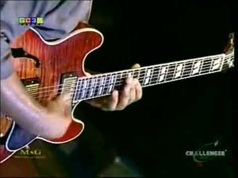 Vinnie Colaiuta, Paul Jackson Jr.,  Abraham Laboriel - It's a Shame (The Spinners)