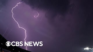 New study explains how lightning bolts are created