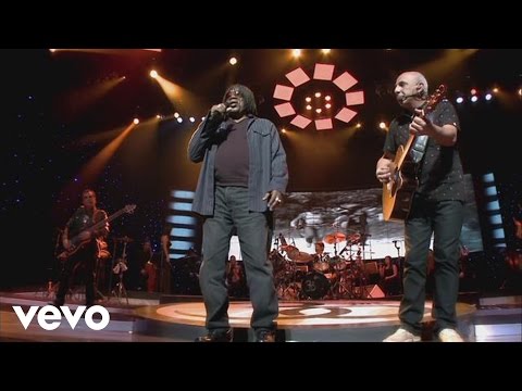 Roupa Nova - Nos Bailes da Vida (Ao Vivo) ft. Milton Nascimento