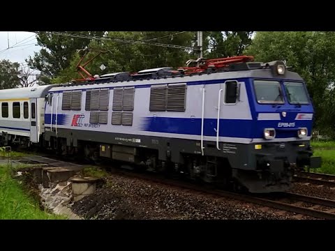 Pafawag EP09-015 PKP Intercity vede EC 102 Polonia (Petrovice 20.7.2020)