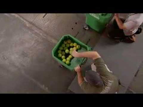 FSN Sport Science - Episode 3 - Reaction Time - Tennis Test