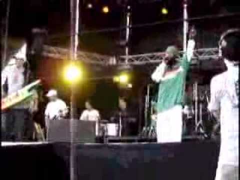 Fidel Nadal con Pablo Lezcano - Vamos a Robar + La Flor.flv