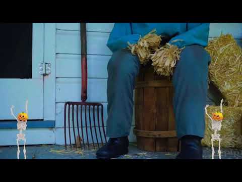 Spirit Halloween theme song