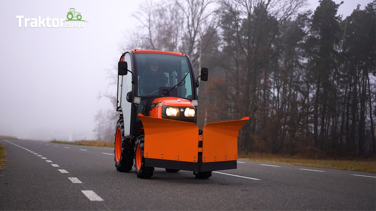 Kubota B2441 4x4 24KM + kabina QT2 + strzałkowy pług do śniegu I Traktor.com.pl