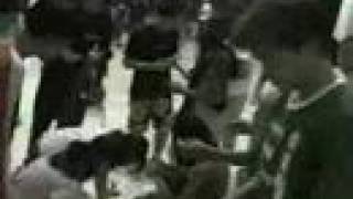 Draw Me Close - Katinas