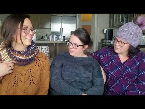 Cozy Up Knits episode 258: Weekend with Bern!!