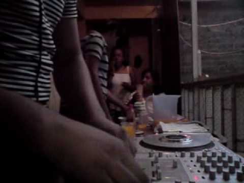 antik discotek 3er parte dj cubano fire ft giovanni mendez vs. dj engel..MP4