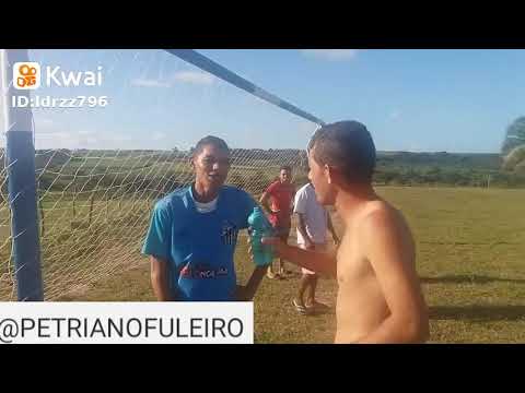 Entrevistando o mudinho (petriano fuleiro)
