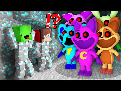 JJ & Mikey's Epic Escape from Smiling Critters in Minecraft!