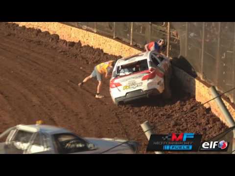 Modified Sedans - Heat 34 - Lucas Oil Kings Royal V - Kingaroy Speedway - 28.01.17